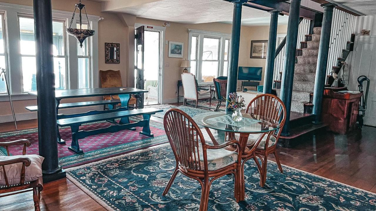 Capricorn Beach House Oak Bluffs Exterior foto
